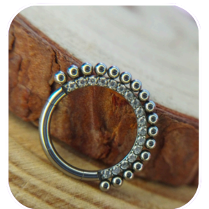 ARO  BRILLANTES Y ESFERAS